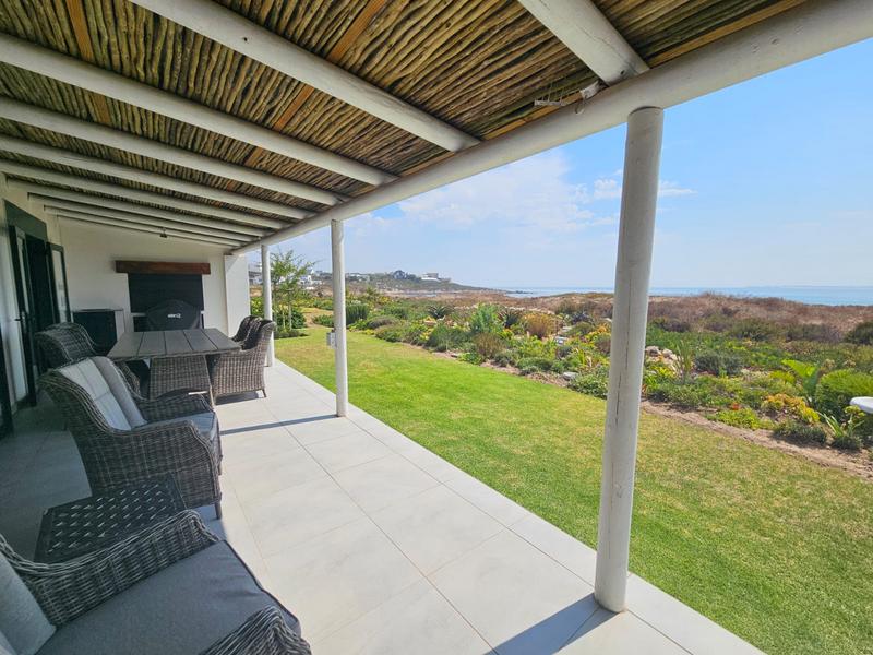 4 Bedroom Property for Sale in Britannia Bay Western Cape